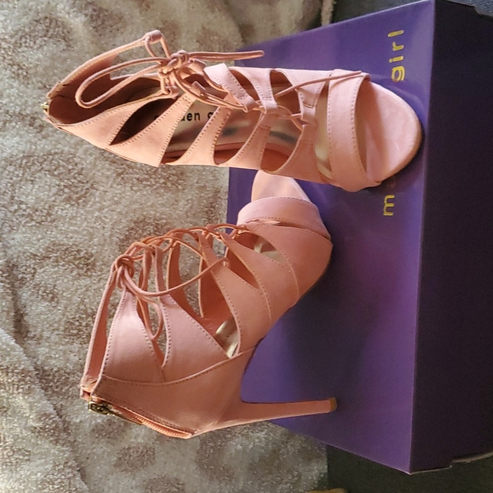 Steve Madden Pink suede heels - Picture 2 of 6